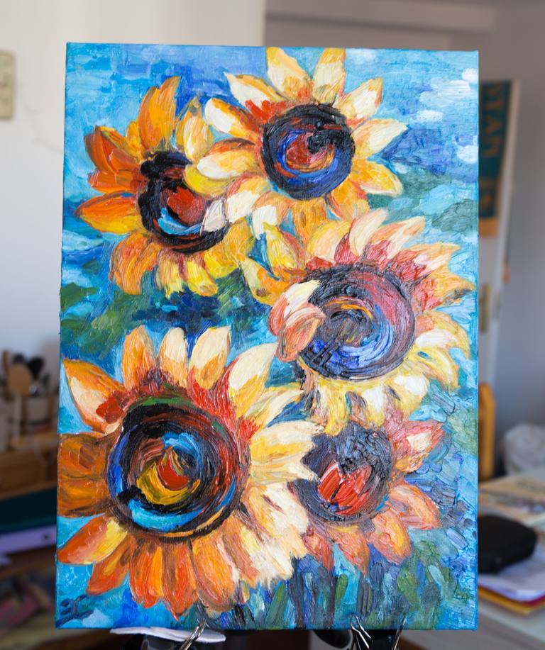 Girasoles en sol — Elvira de Allowera