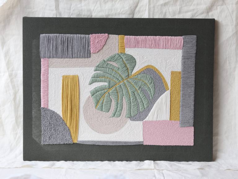MONSTERA’S HUG — Lina Caicedo
